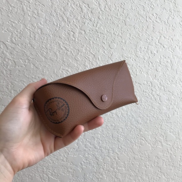 Authentic Men’s Aviator Sunglasses - Picture 7 of 7